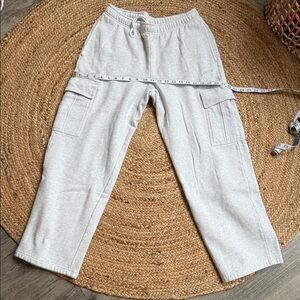 Aritzia Heather cloud white cargo sweatpants